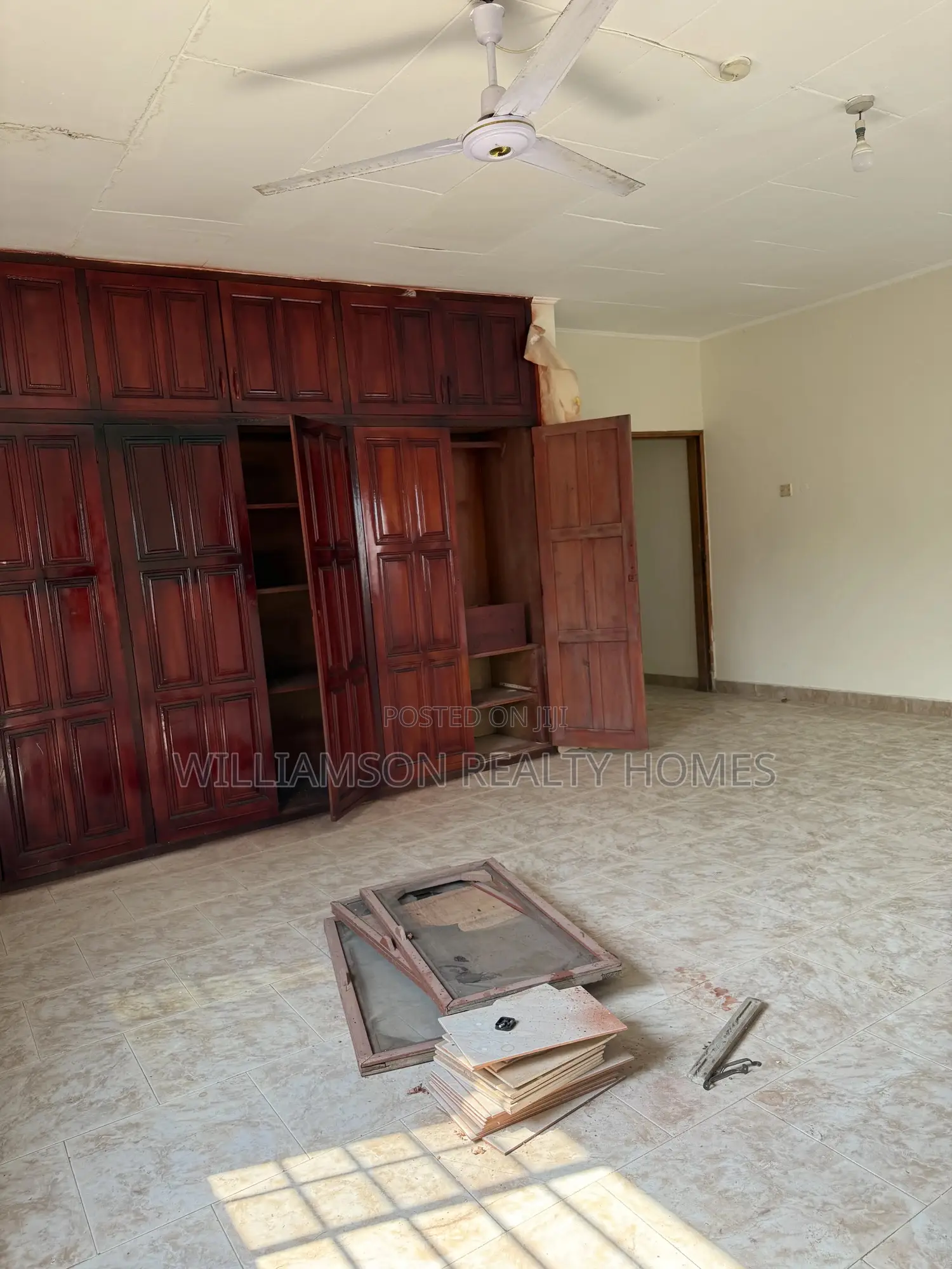 4bdrm House in Community 18 Area, Spintex for rent