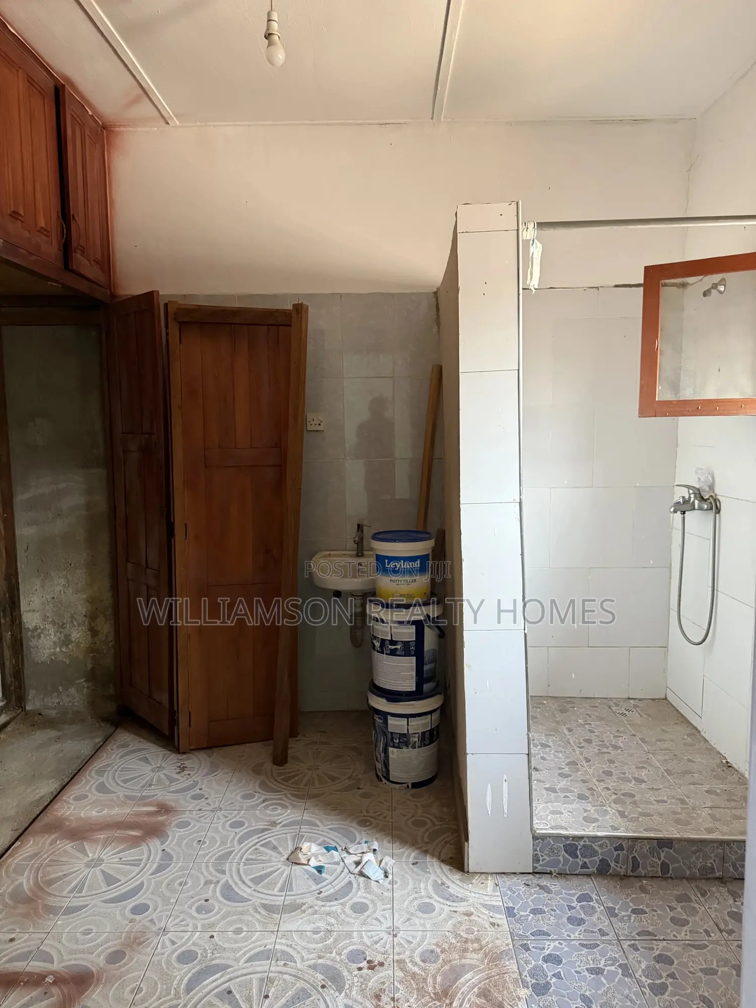 4bdrm House in Community 18 Area, Spintex for rent