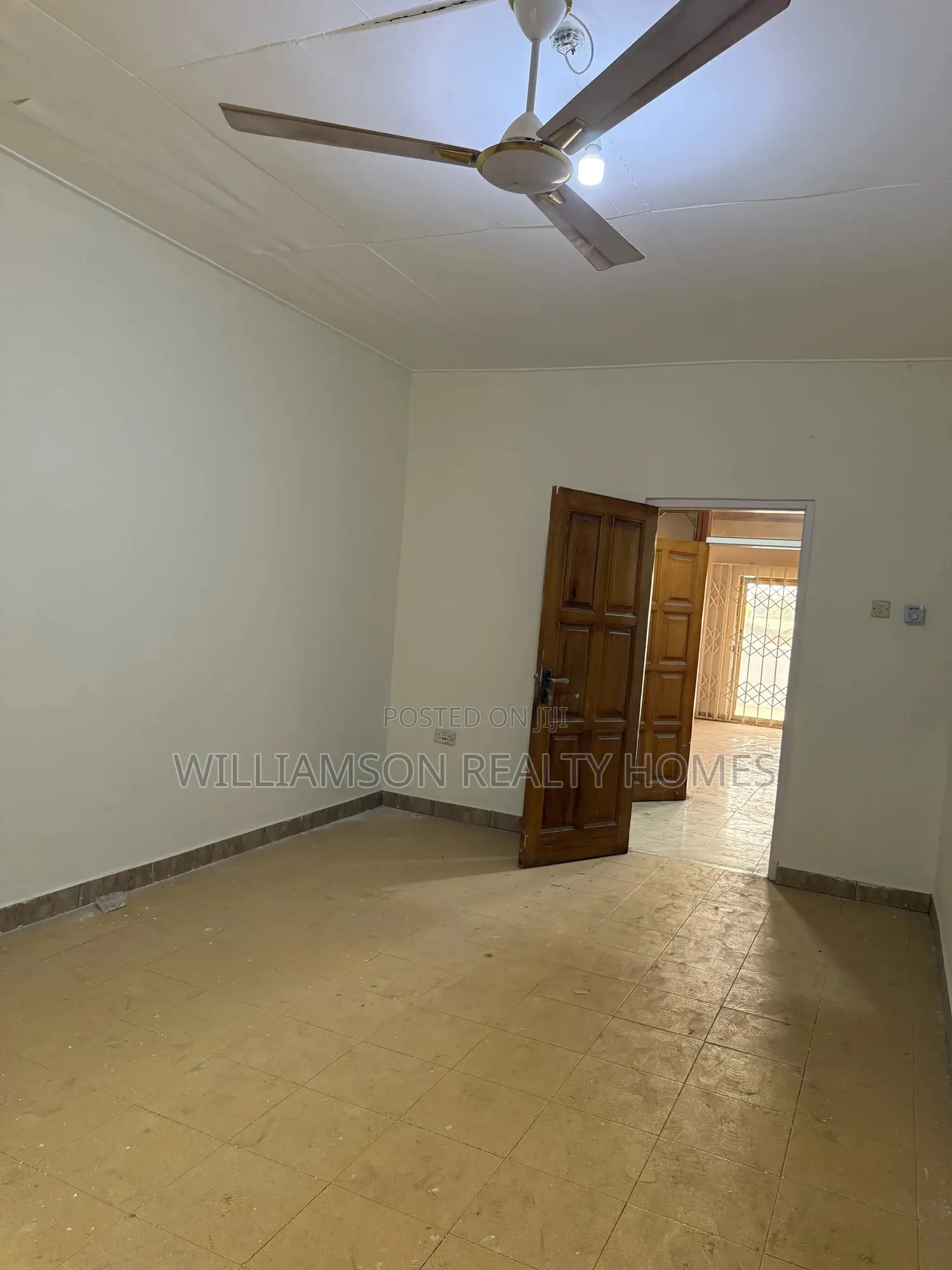 4bdrm House in Community 18 Area, Spintex for rent
