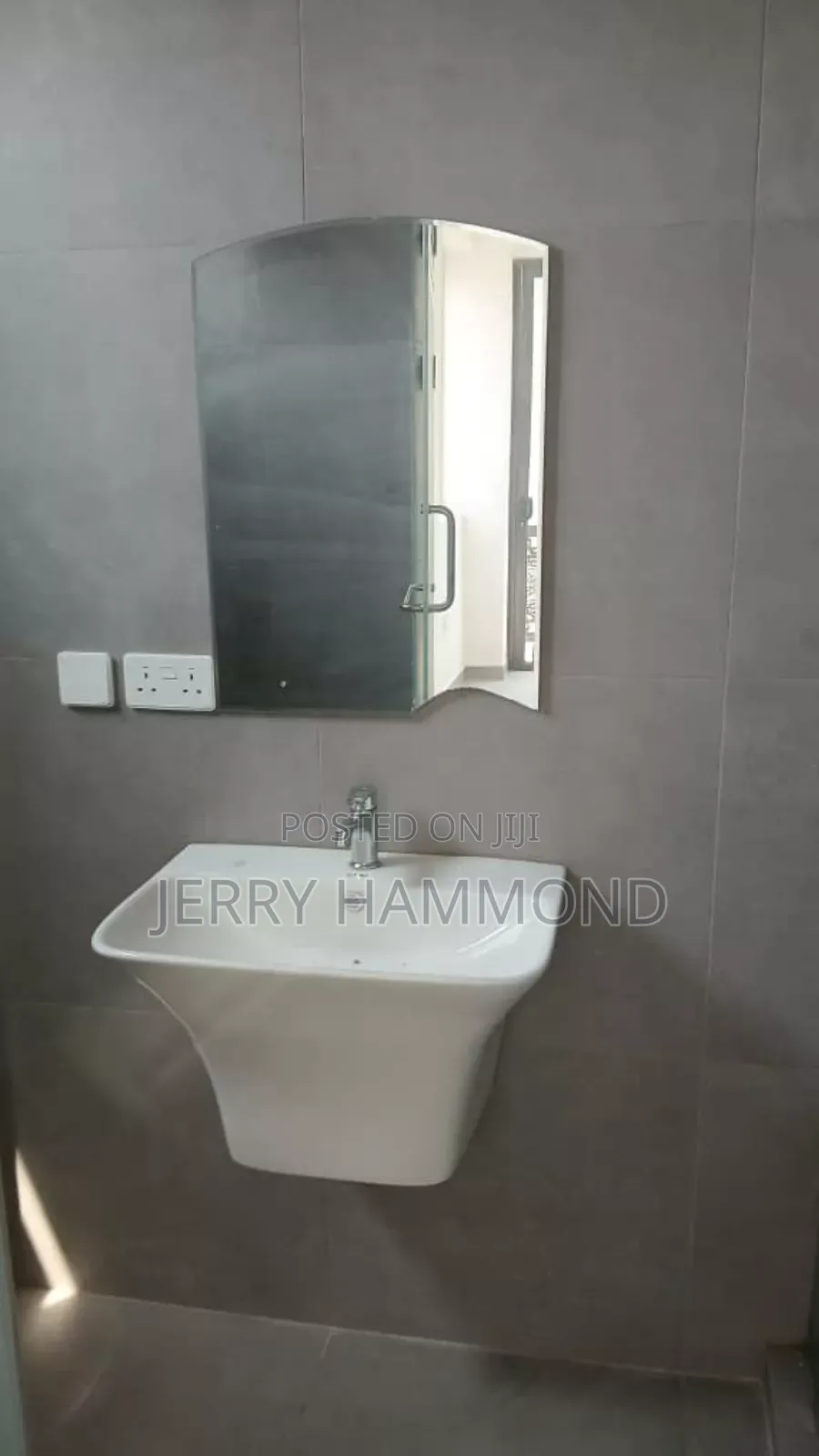 2bdrm Apartment in Tseaddo East Airport, New Town for rent