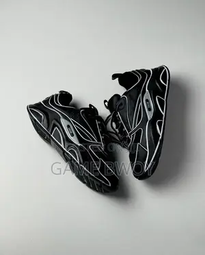 Dior B22 Black Mesh and Calfskin “Dior Thunder”