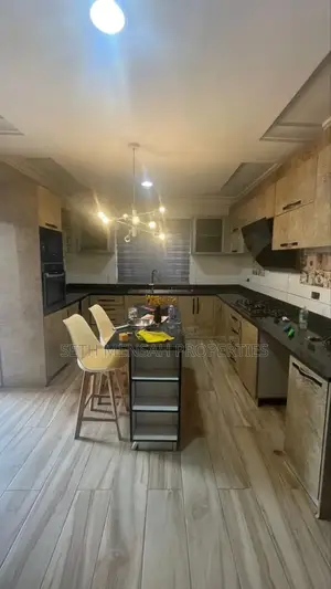 5bdrm House in Amasaman for sale