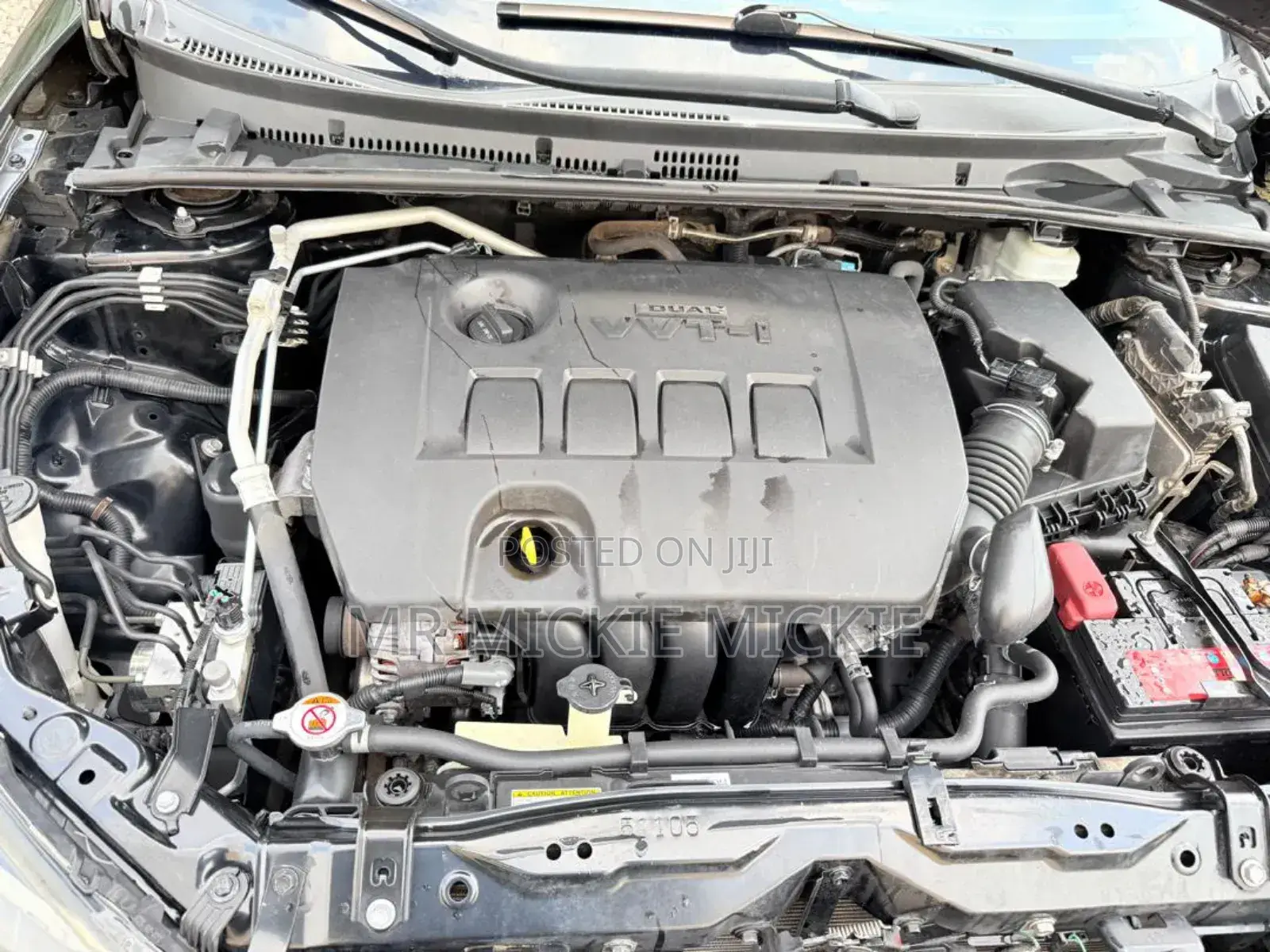 Toyota Corolla LE (1.8L 4cyl 2A) 2019 Black
