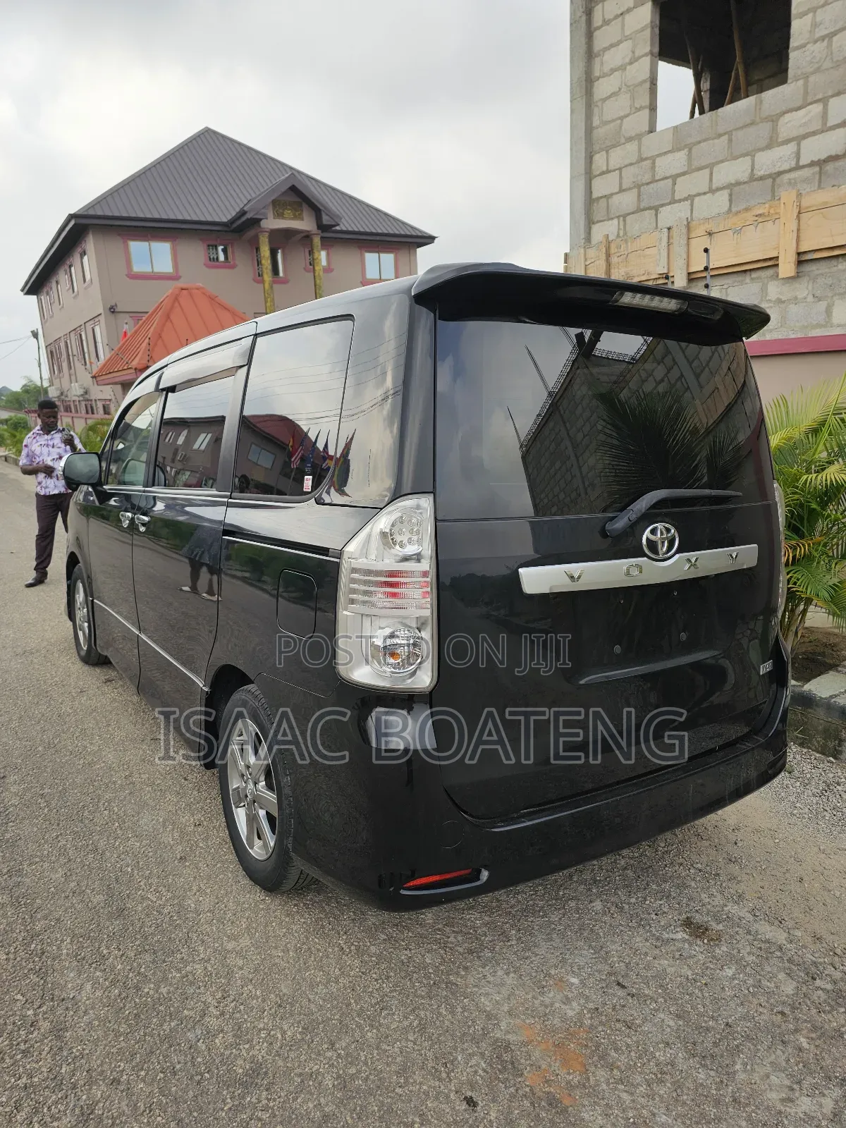Toyota Voxy 2012 Black