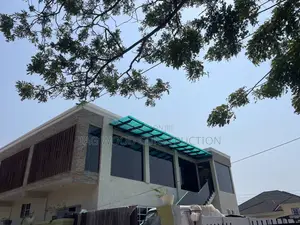Finish Hanging Pergola