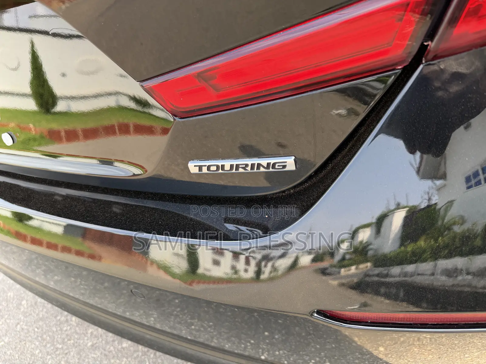 Honda Accord Touring 2.0T 2020 Black