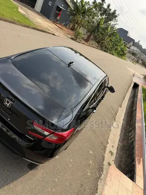 Honda Accord Touring 2.0T 2020 Black