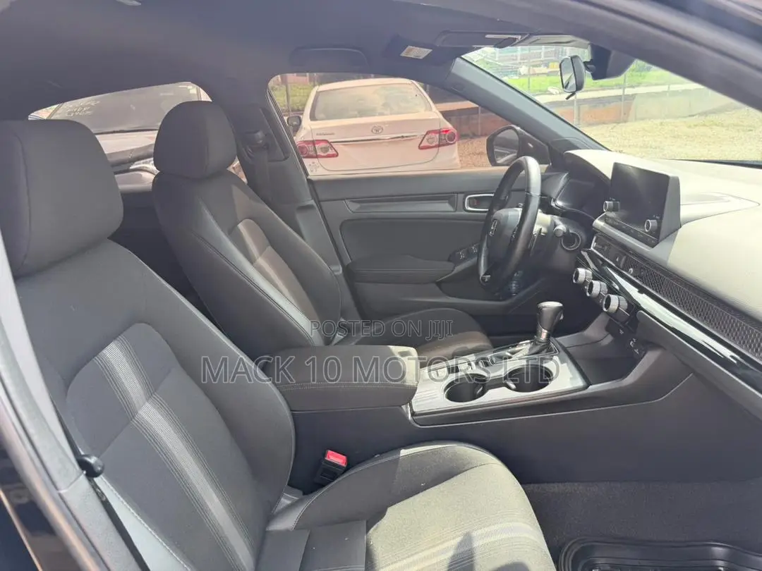 Honda Civic Sport CVT 2024 Black