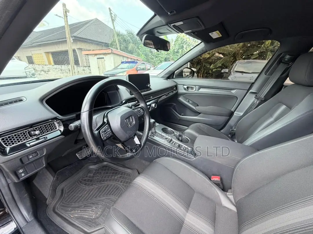 Honda Civic Sport CVT 2024 Black