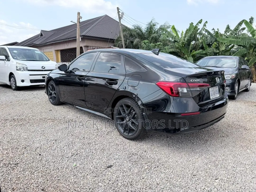Honda Civic Sport CVT 2024 Black