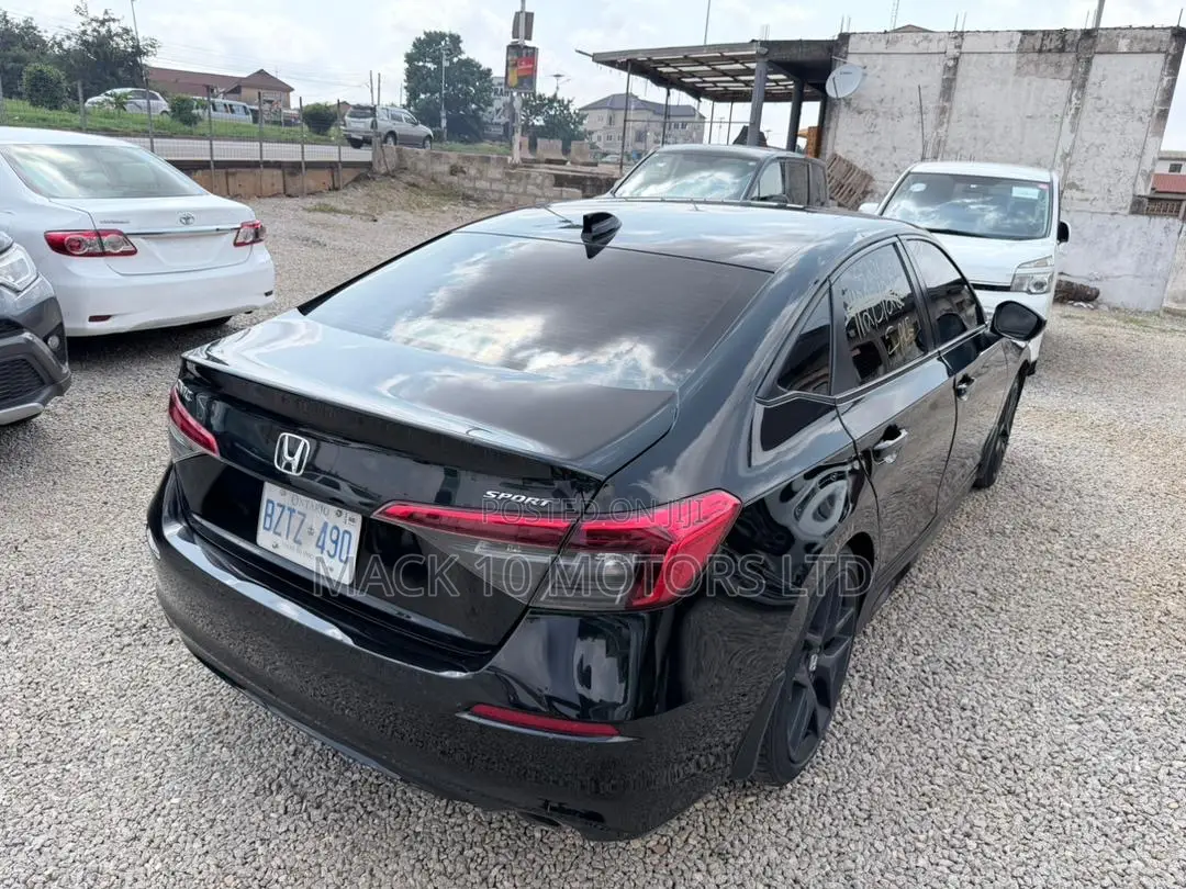Honda Civic Sport CVT 2024 Black