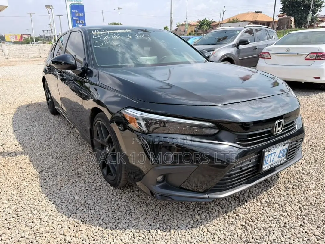 Honda Civic Sport CVT 2024 Black