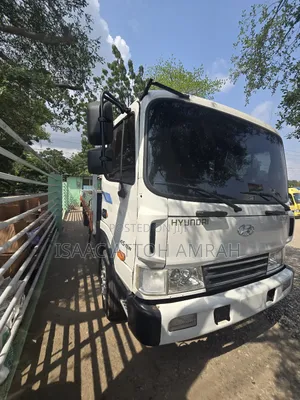 Truck , Trailer