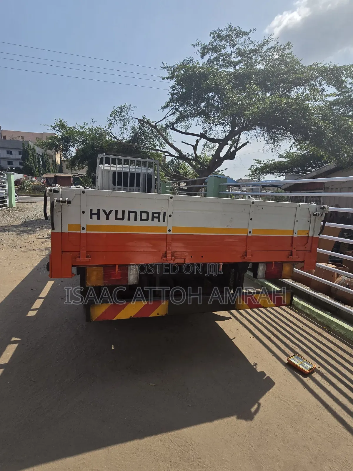 Truck , Trailer