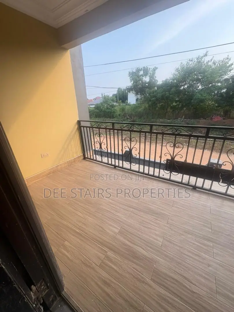 2bdrm Apartment in East Airport for rent
