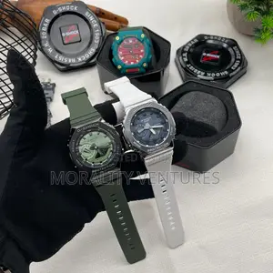 Casio G-Shock Gm-2100