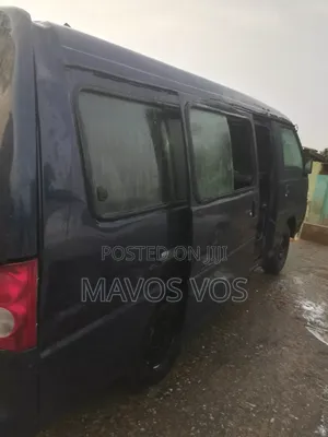 Hyundai H-100 2002 Blue