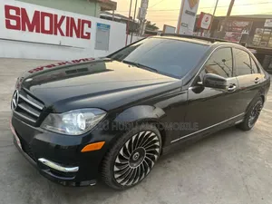 Mercedes-Benz C300 Sport 4Matic Sedan AWD (3.5L 6cyl 7A) 2014 Black