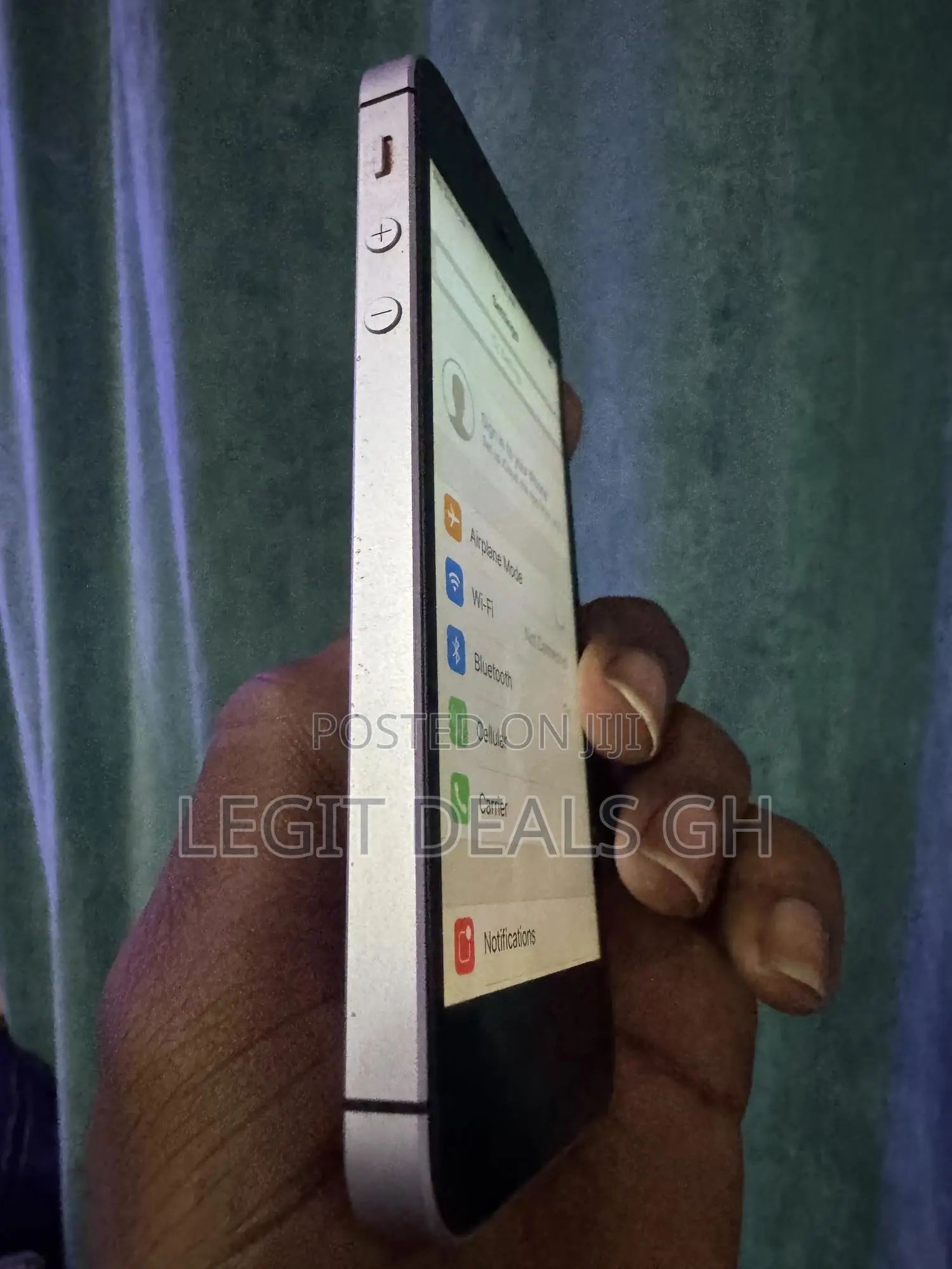 Apple iPhone SE 32 GB Silver