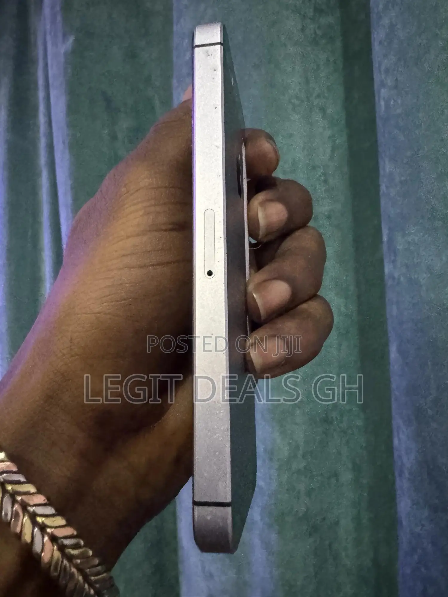 Apple iPhone SE 32 GB Silver