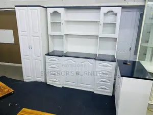 Quality Modern Kitchen Cabinet Set