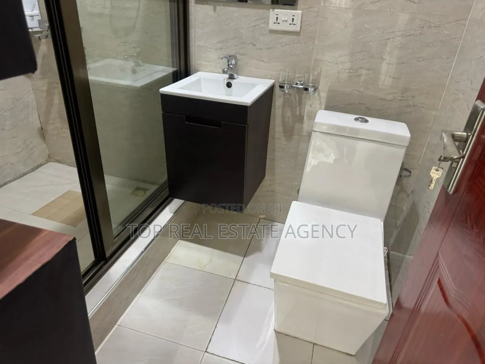 3bdrm Duplex in East Legon for rent