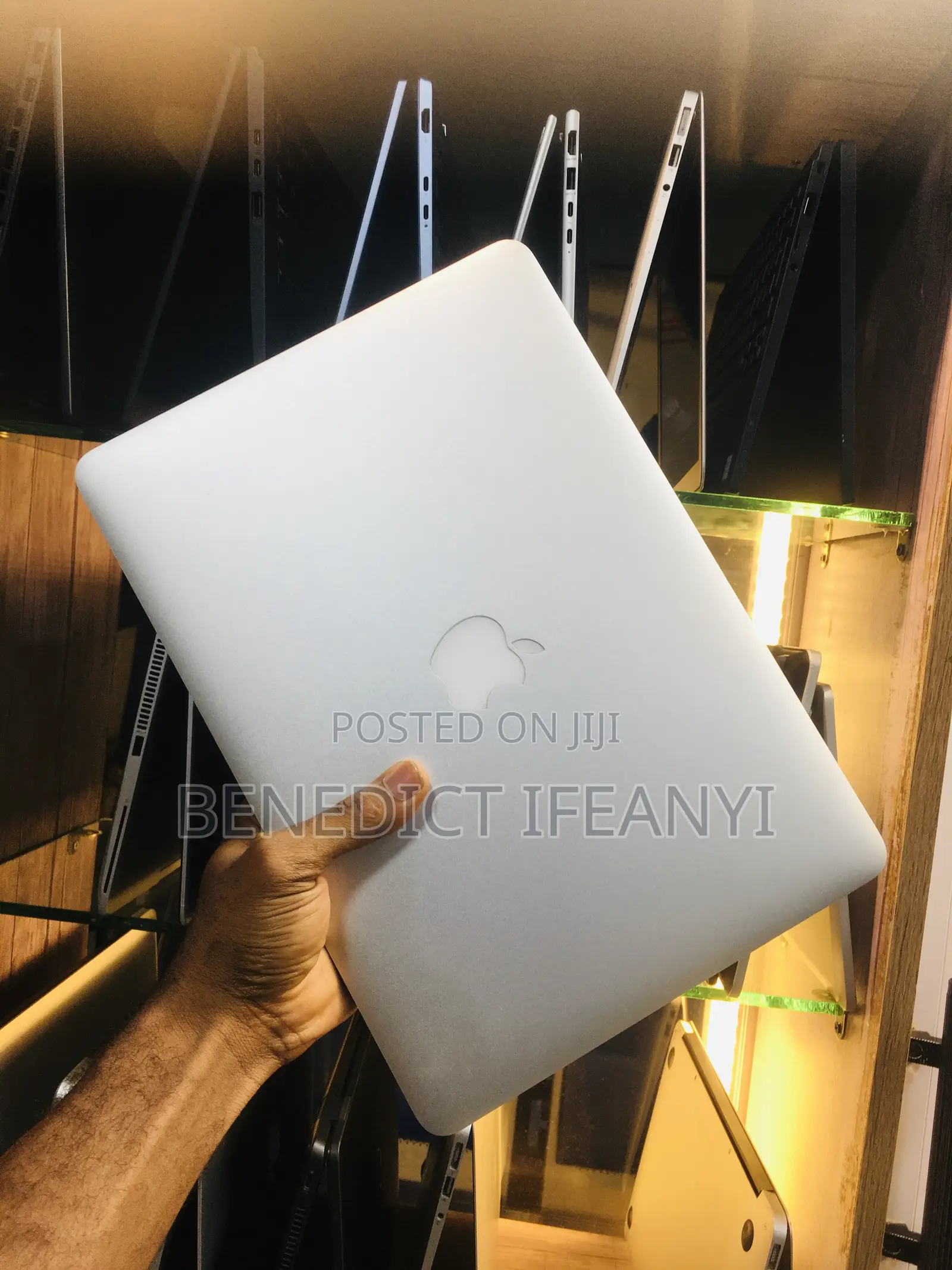 Laptop Apple MacBook Air 2017 8GB Intel Core I5 SSD 256GB
