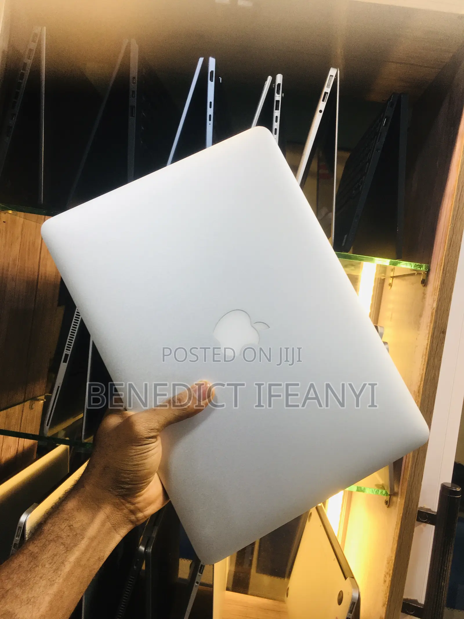 Laptop Apple MacBook Air 2017 8GB Intel Core I5 SSD 256GB