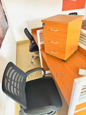 Work Station 2 in 1 With Office Chairs
