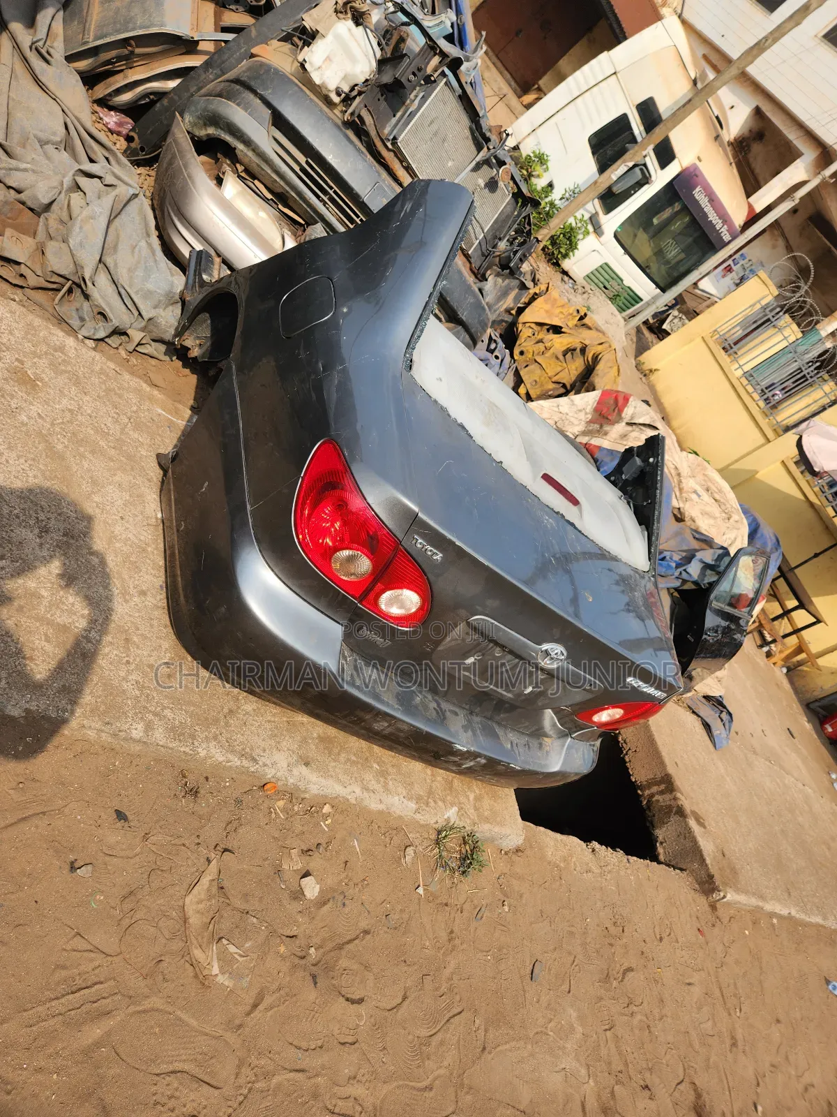 Corolla S Back Cut