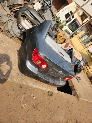 Corolla S Back Cut