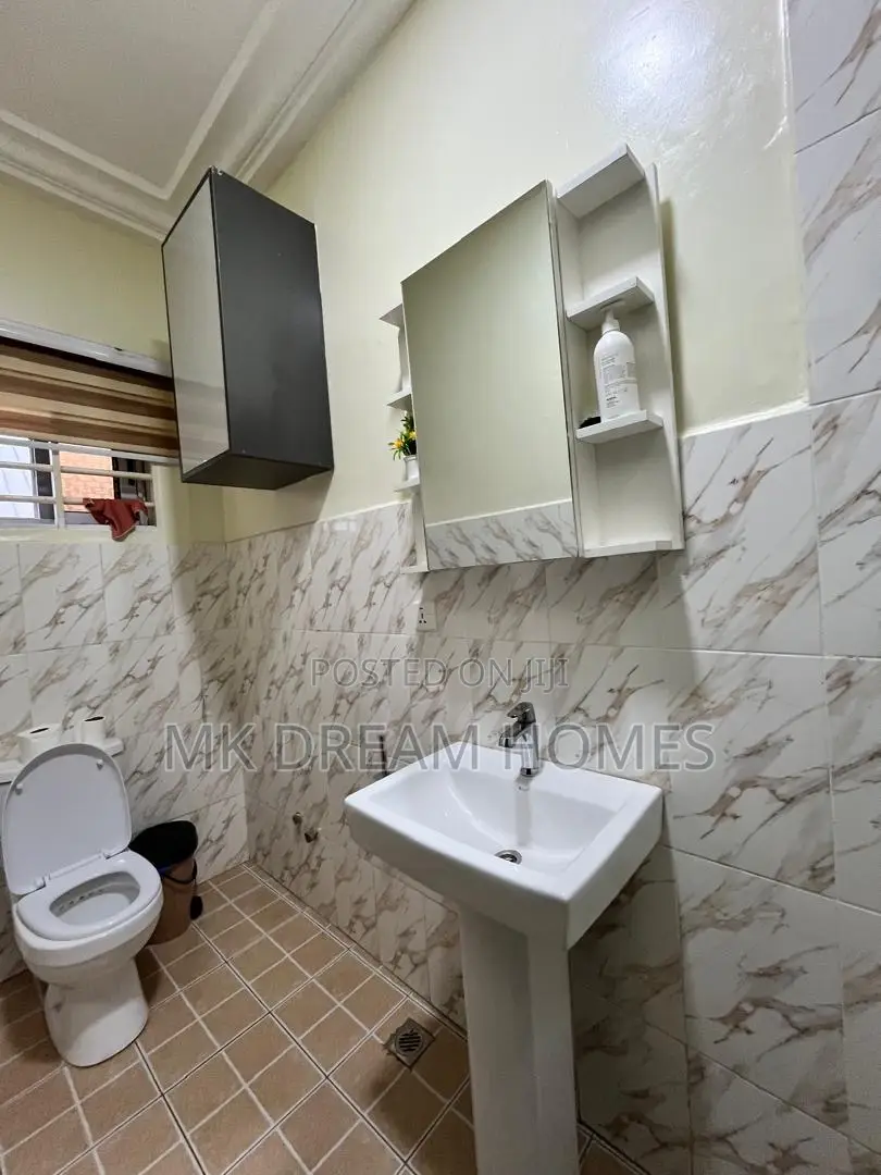 Furnished 2bdrm Apartment in School Junction for rent