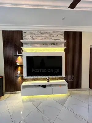 Furnished 2bdrm Apartment in School Junction for rent