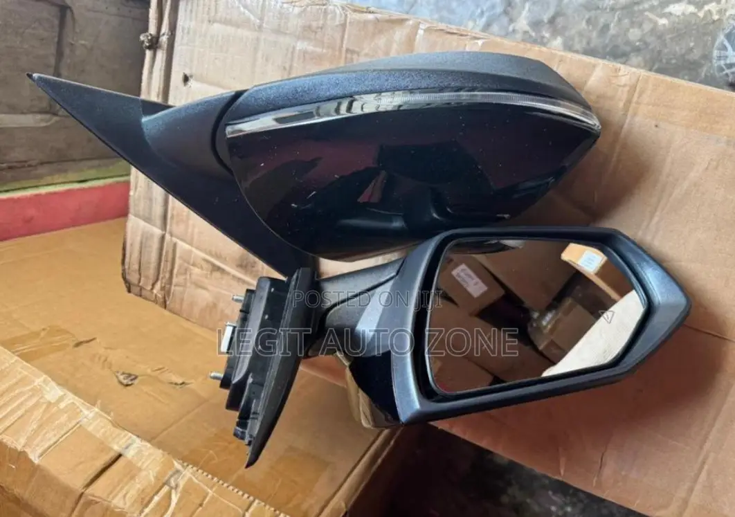 Hyundai Elantra 2021,2022,2023, Driving Mirror With Sensor and Light