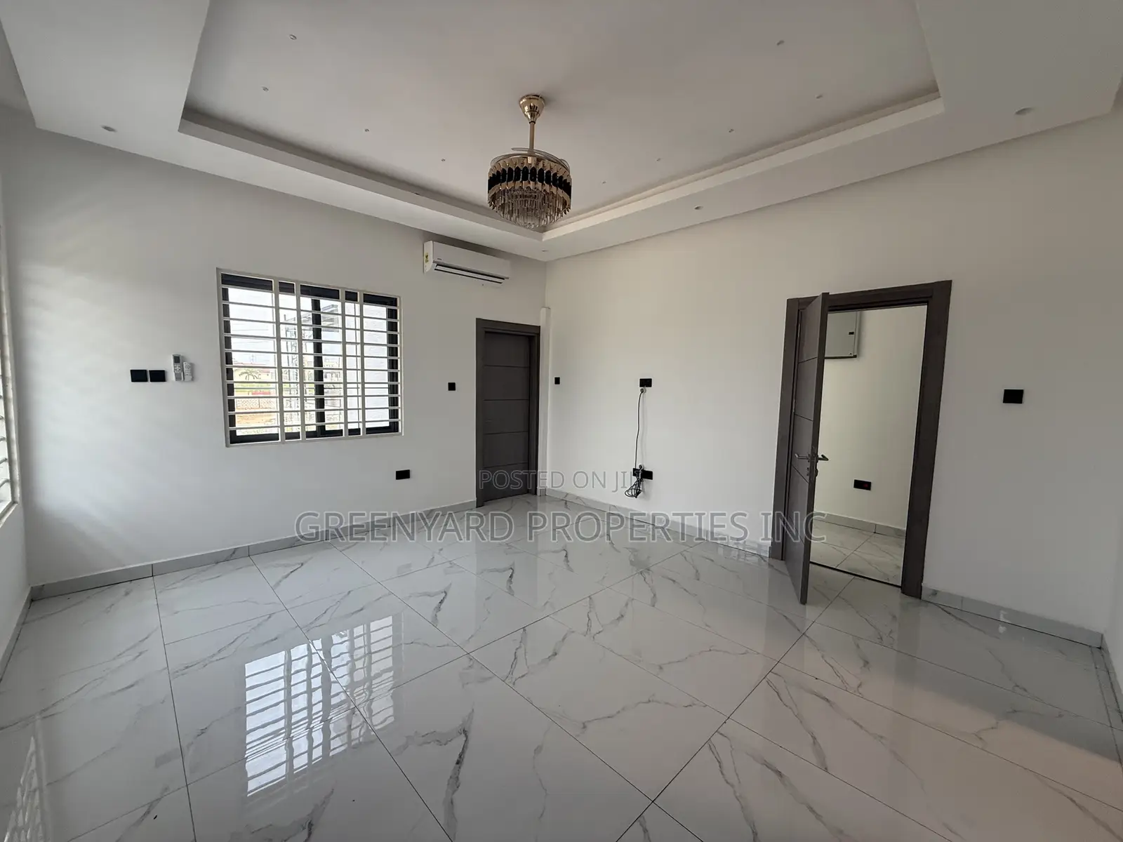 4bdrm Duplex in Trasacco, Adjiriganor for rent