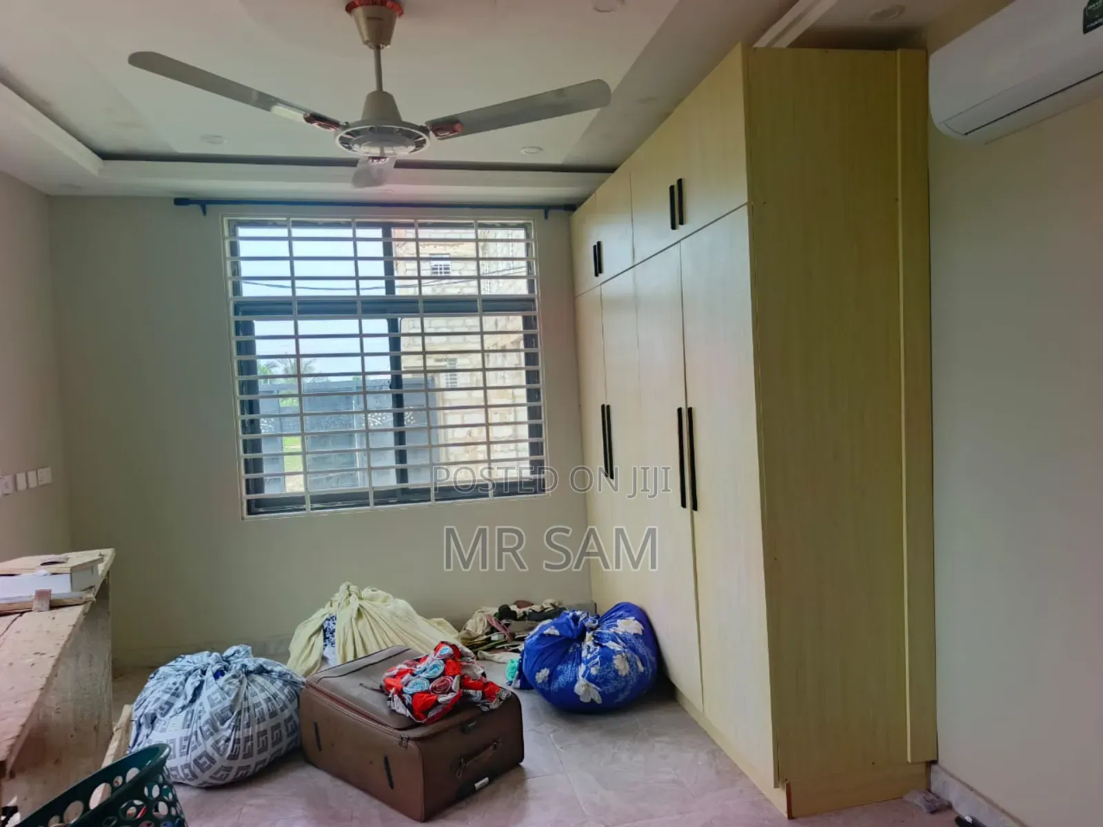 5bdrm House in Kakraba To Adade, Kasoa for sale