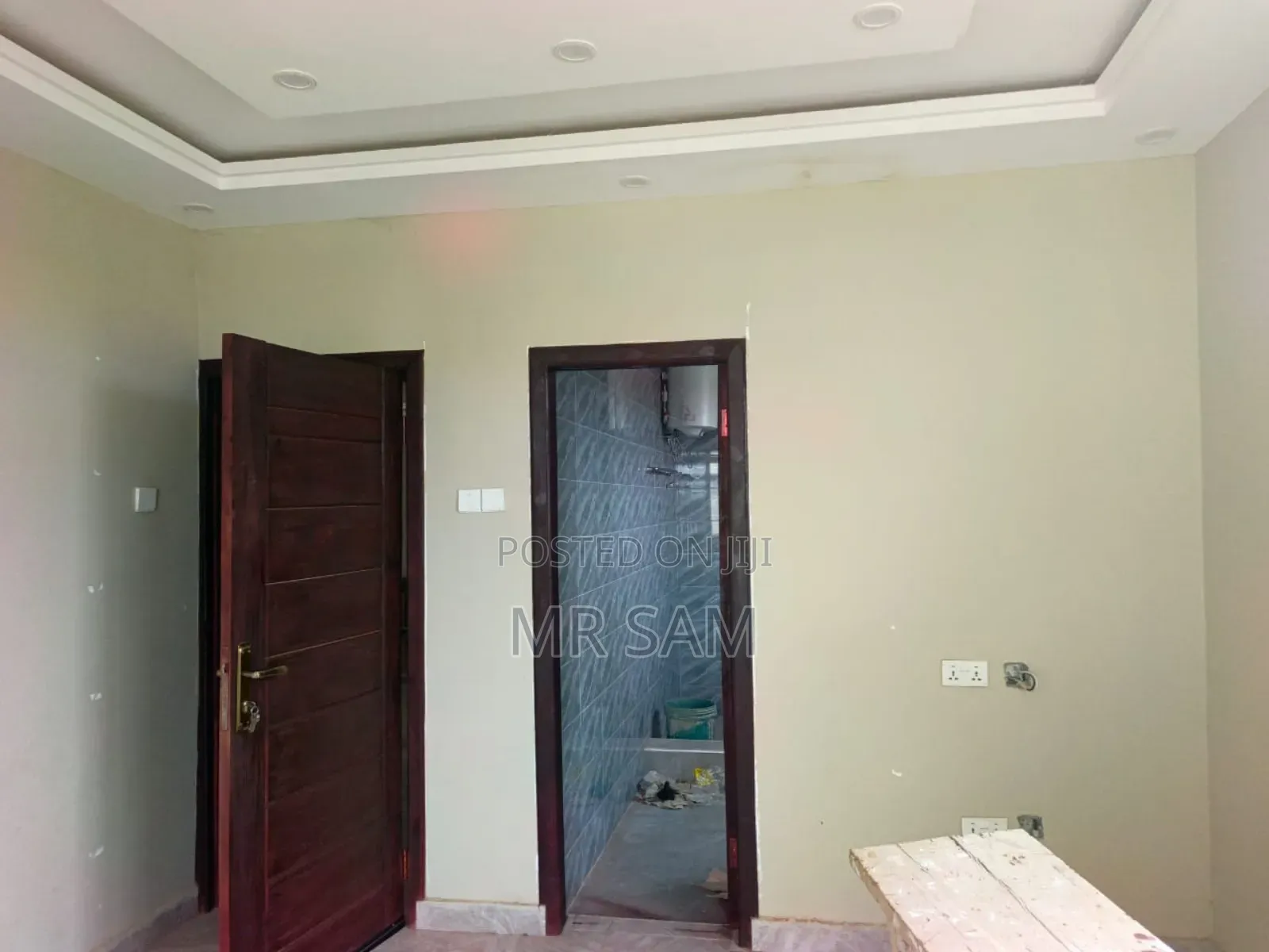 5bdrm House in Kakraba To Adade, Kasoa for sale