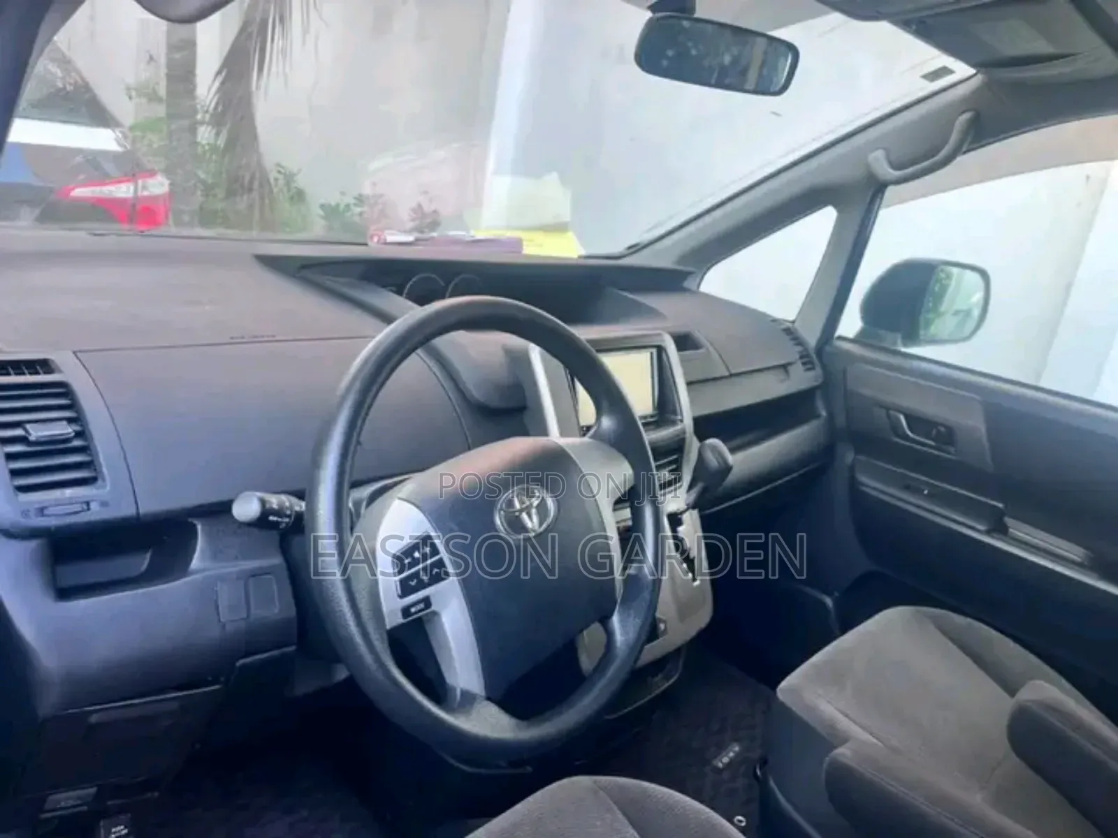 Toyota Voxy 2012 Black