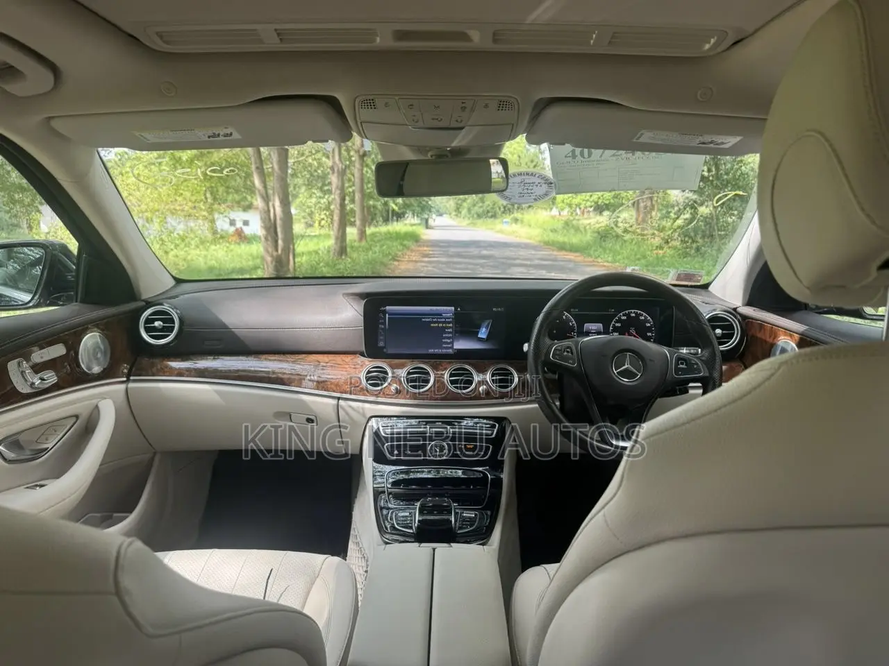 Mercedes-Benz E300 2019 Black
