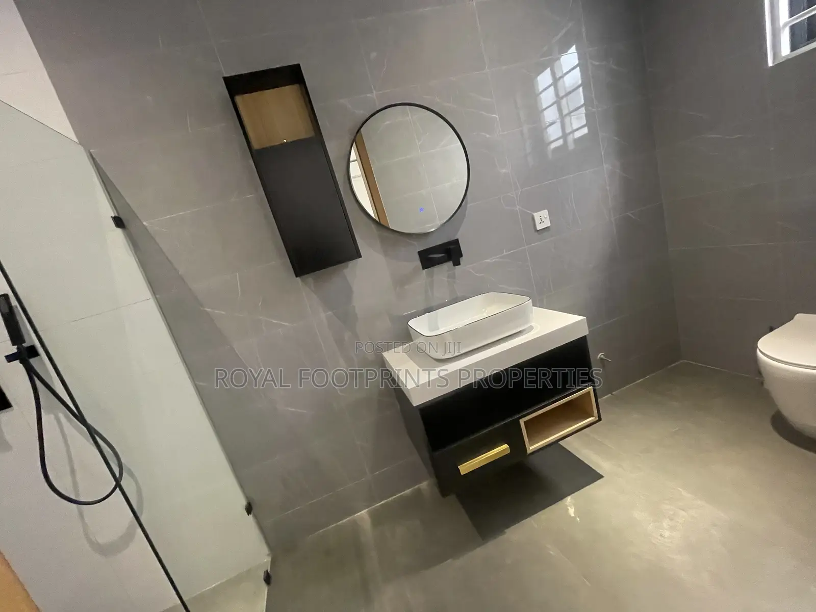 4bdrm House in Royal Footprints, East Legon for sale