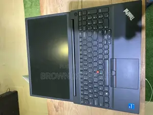 Laptop Lenovo Thinkpad E15 16GB Intel Core I5 SSD 512GB