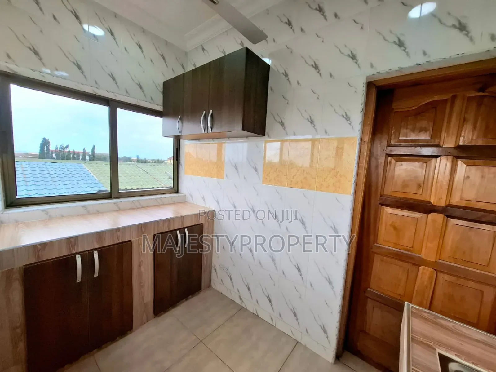 3bdrm Apartment in Spintex for rent