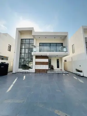 4bdrm Duplex in East Legon for sale