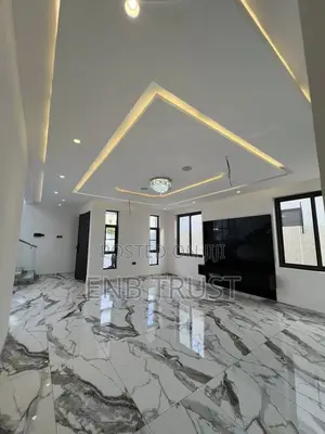 4bdrm Duplex in East Legon Hills, School Junction for sale