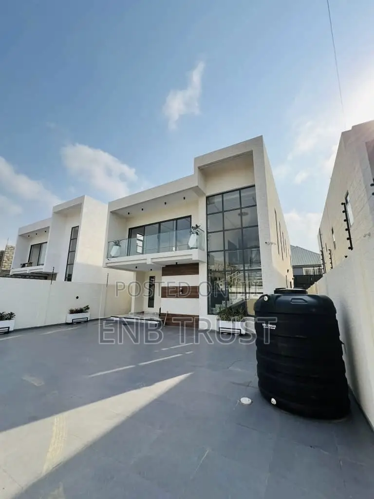 4bdrm Duplex in East Legon Hills, School Junction for sale