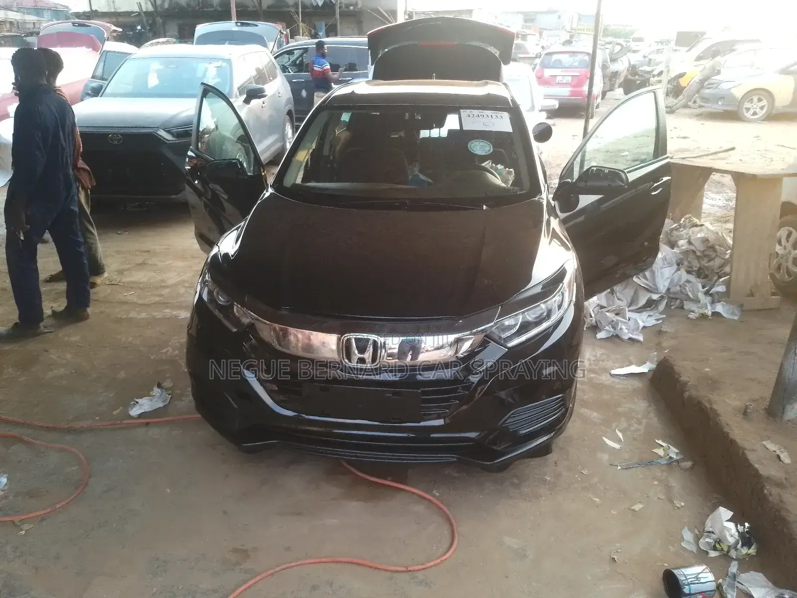 Car Polish, Scratch and More Brinthing
