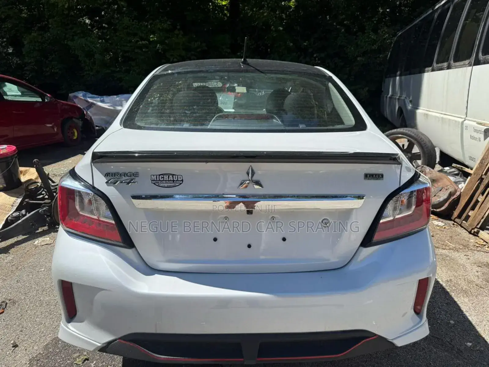Car Polish, Scratch and More Brinthing