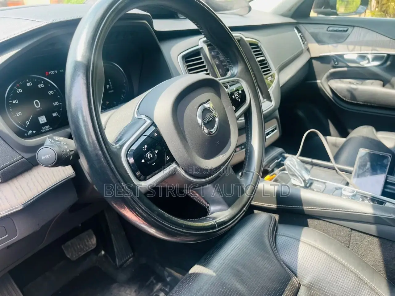 Volvo XC90 Plug-In Hybrid 2025 Black