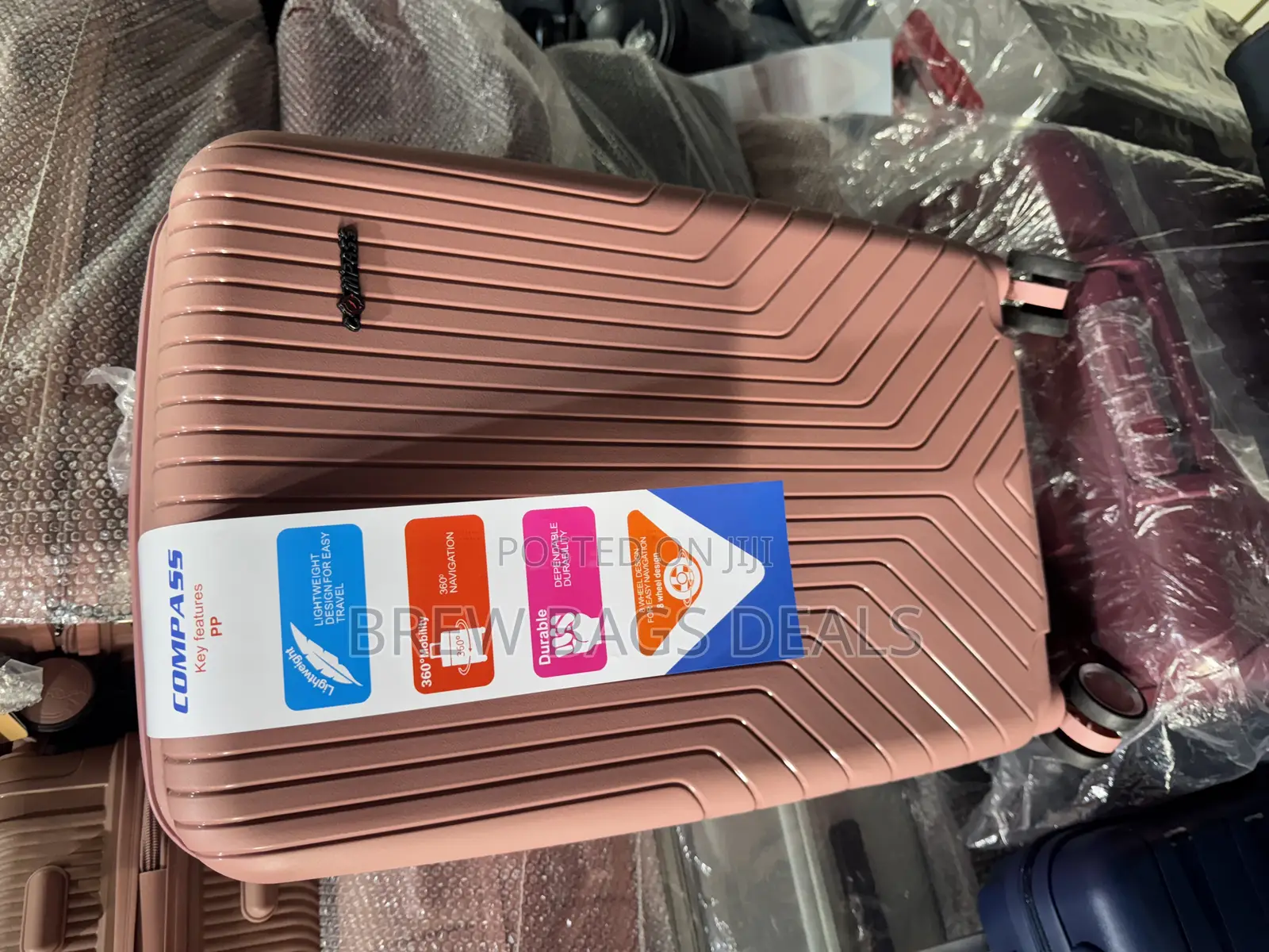 Quality Jony Medium Size 24 Inches Unbreakable Traveling Bag