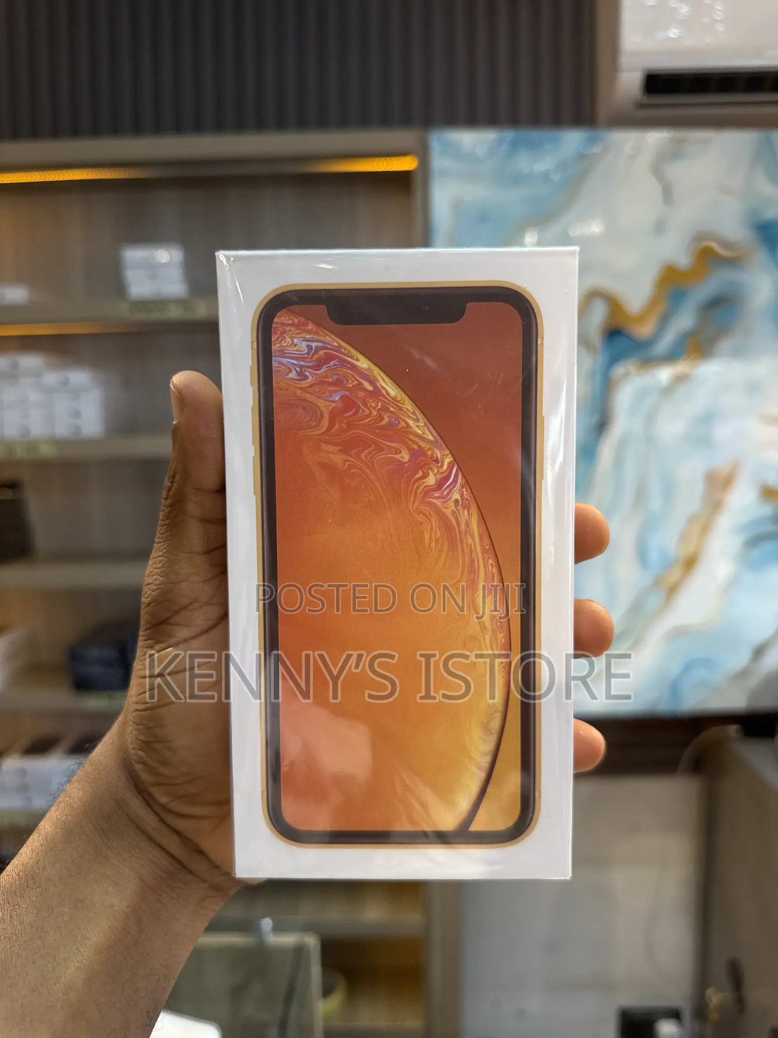 New Apple iPhone XR 64 GB Yellow